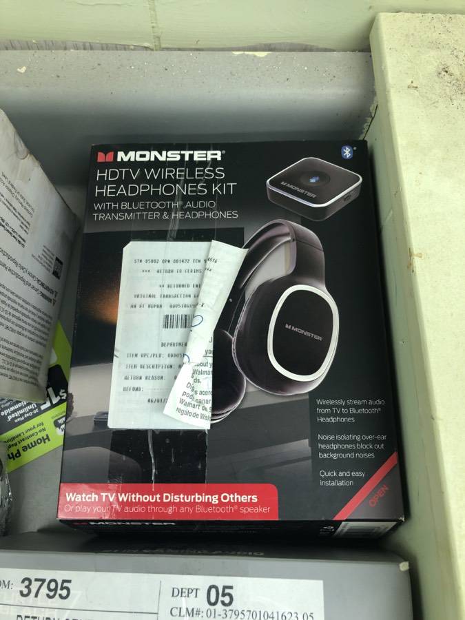 monster hdtv wireless headphone kit with bluetooth transmitter